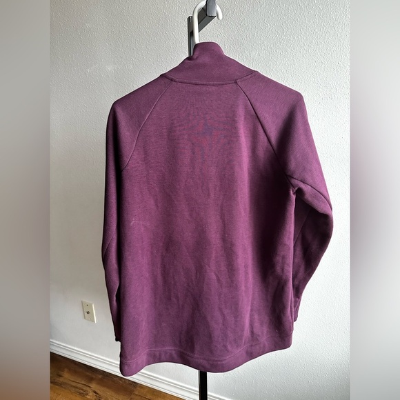 Kirkland size large zip up sweater - Picture 3 of 3